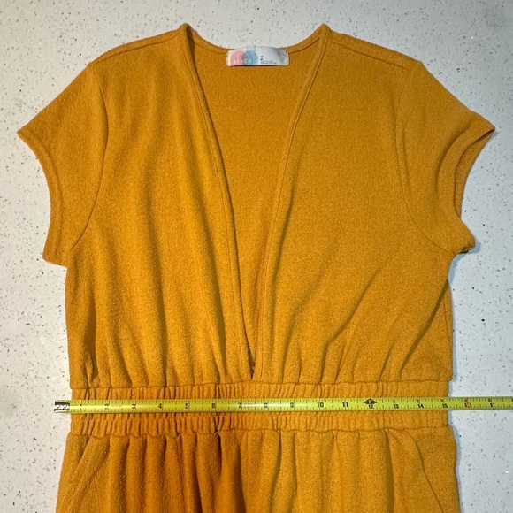 Free People Beach deep V jumpsuit with pockets / excellent condition - Picture 11 of 16